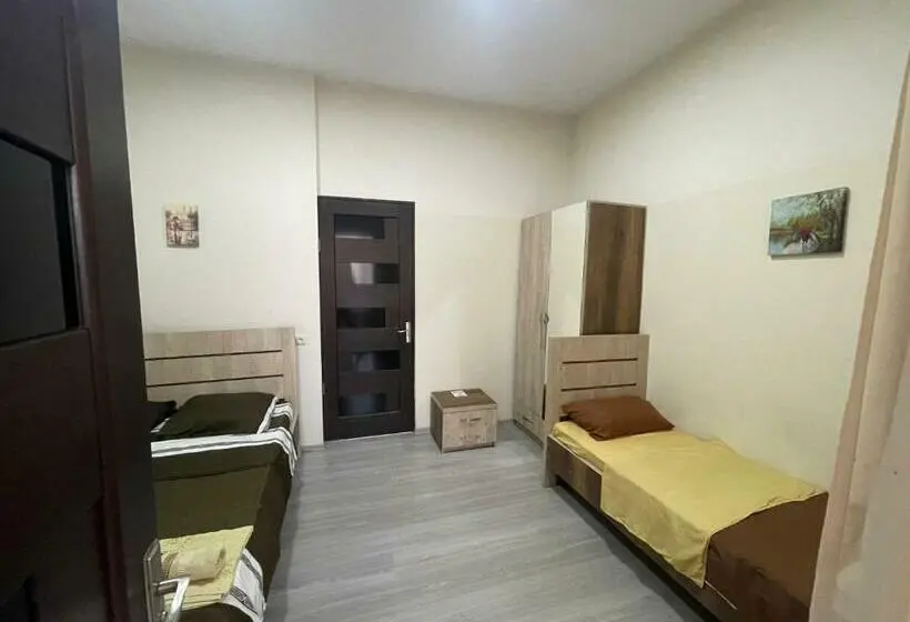 اتاق لوکس یک تخته, Fazis