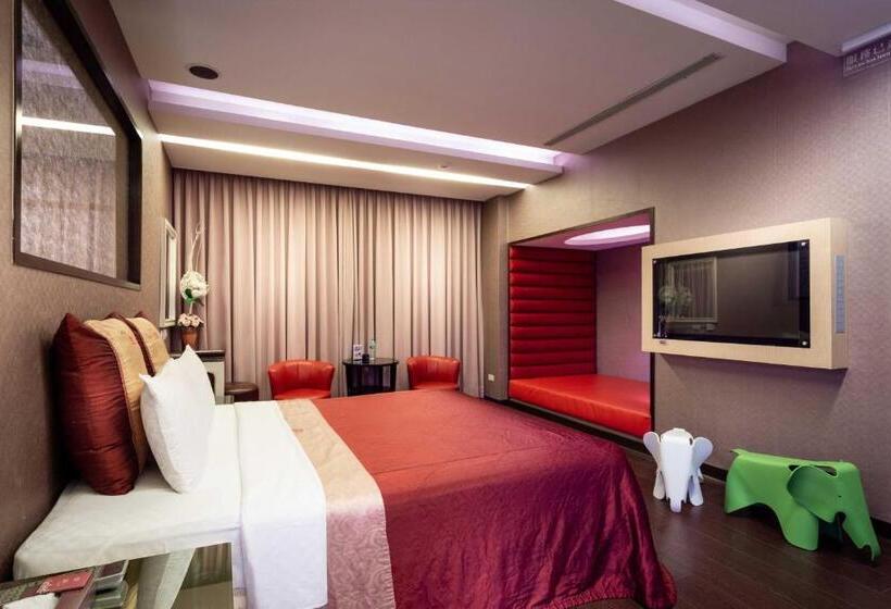 اتاق استاندارد با تخت دو نفره بزرگ, Only Love Motel