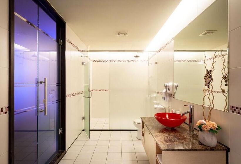 اتاق استاندارد با تخت دو نفره بزرگ, Only Love Motel