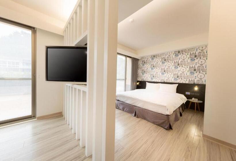 اتاق کلاسیک چهارنفره, Only Love Motel