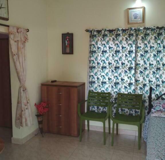 اتاق لوکس, Noel Guest House