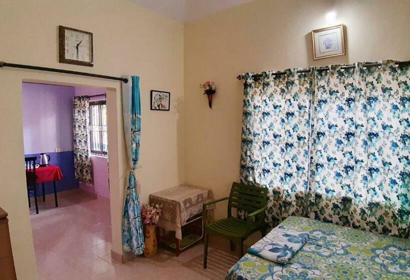 Quarto Deluxe, Noel Guest House