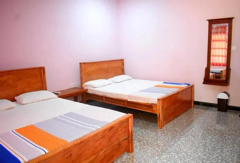 Perhehuone, Yaswi Guest House