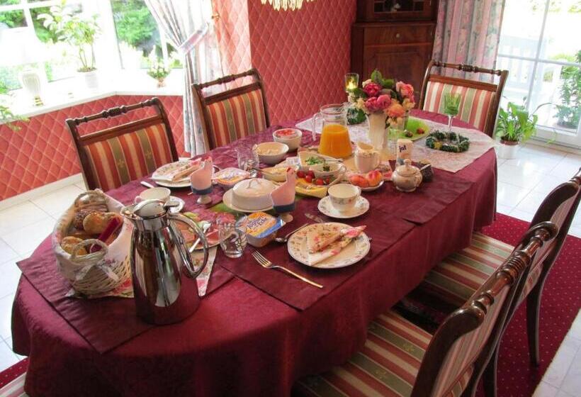 اتاق استاندارد یک نفره, Pension Roseneck