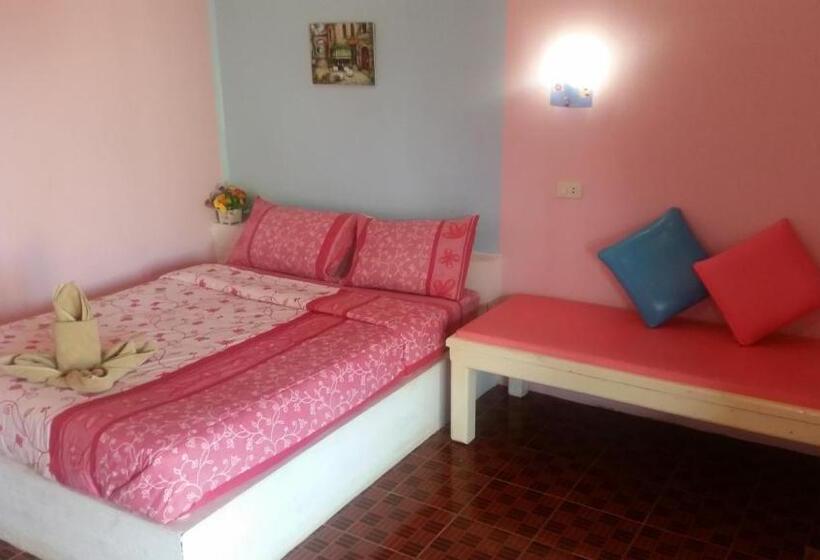 اتاق استاندارد, Phuttharaksa Resort