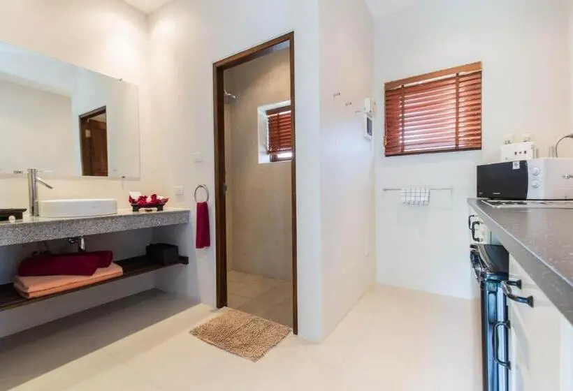 海の見えるスタンダードスタジオ, Koh Phangan Pavilions Serviced Apartments