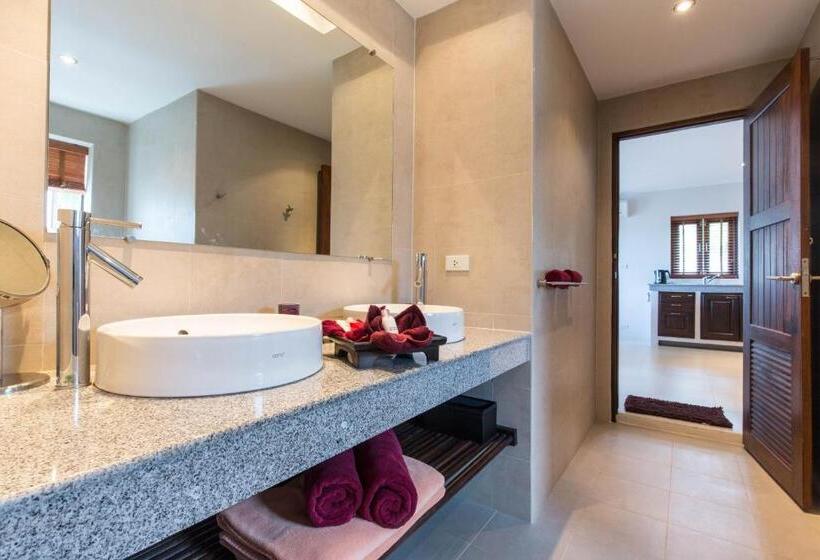 Апартаменты Deluxe 1 Спальня, Koh Phangan Pavilions Serviced Apartments