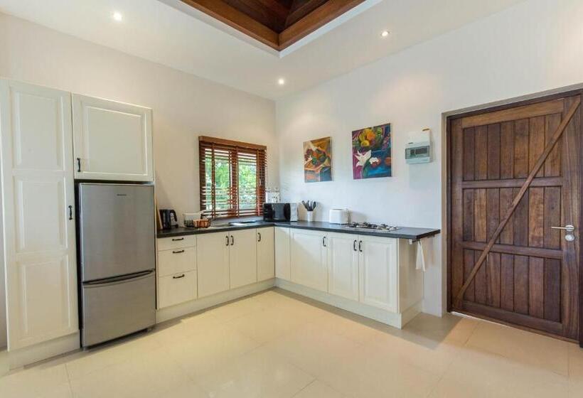 דירת 2 חדרים נוף לים, Koh Phangan Pavilions Serviced Apartments