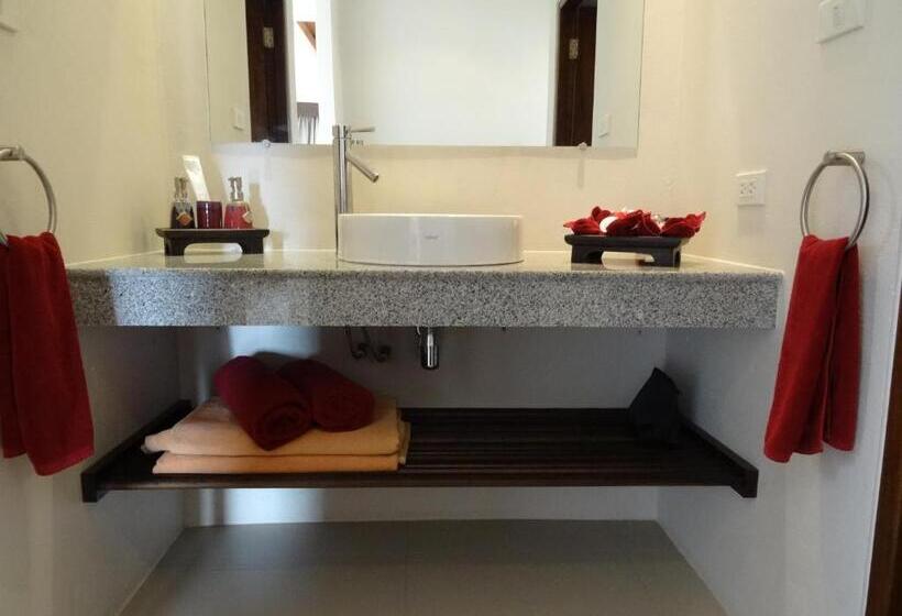 סטודיו סטנדרטי נוף לים, Koh Phangan Pavilions Serviced Apartments