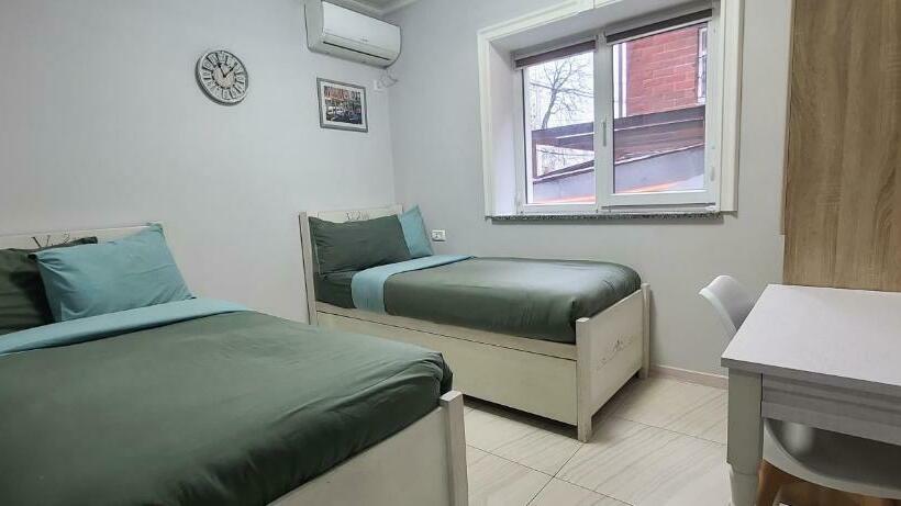 Номер Deluxe, Boutique Hotel V