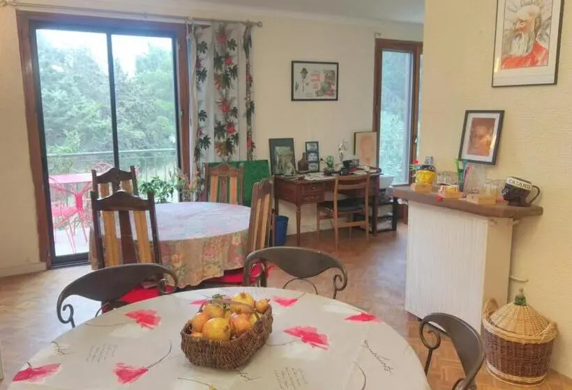 テラス付きスタンダードルーム, Bed & Diner Les Terrasses De La Palme
