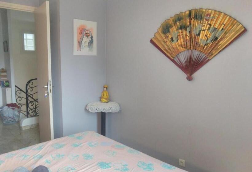 Номер Стандарт с Террасой, Bed & Diner Les Terrasses De La Palme