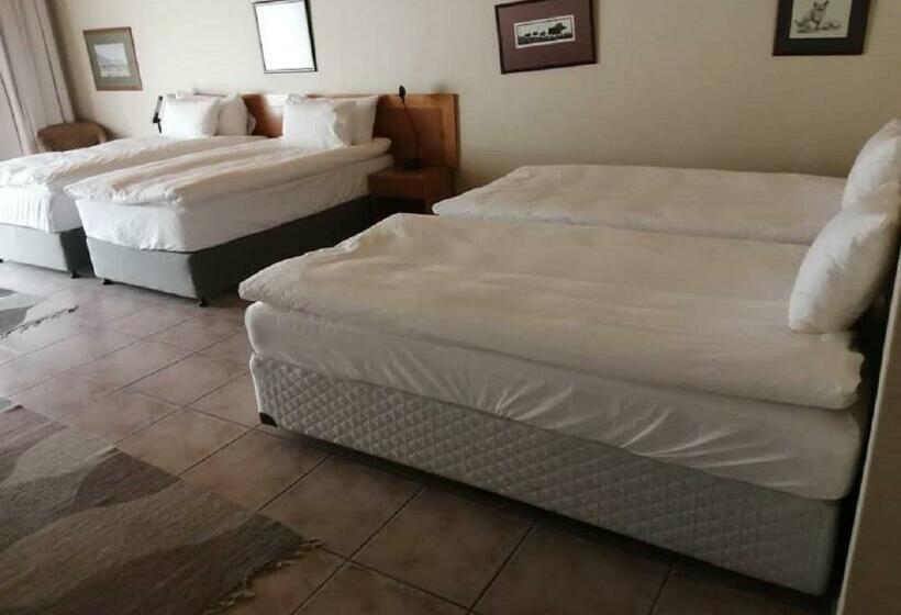 اتاق لوکس خانوادگی, Pension Palmquell