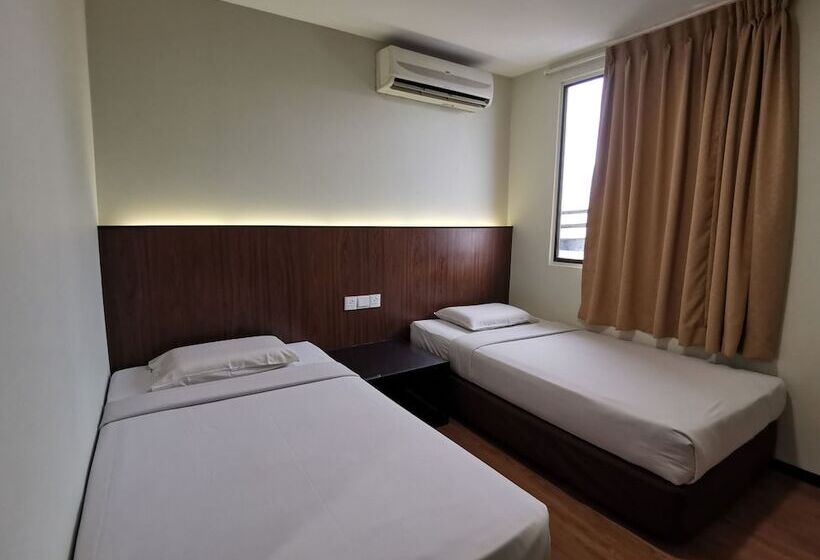 디럭스 룸, Holiday