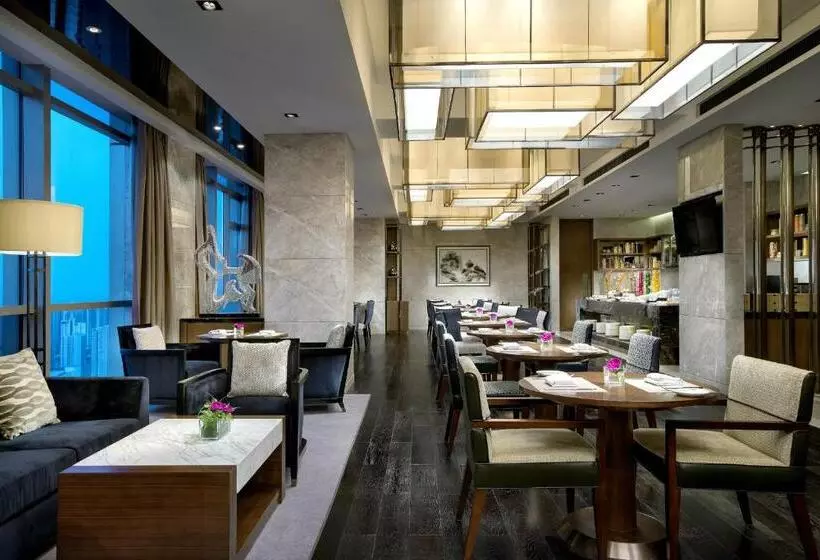 キングサイズベッドのエクゼクティブルーム, Kempinski Hotel Changsha
