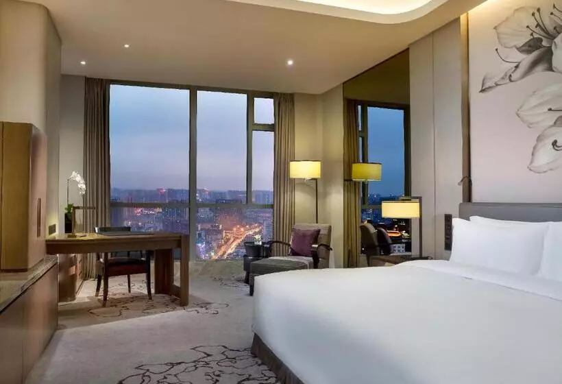 キングサイズベッドのエクゼクティブルーム, Kempinski Hotel Changsha