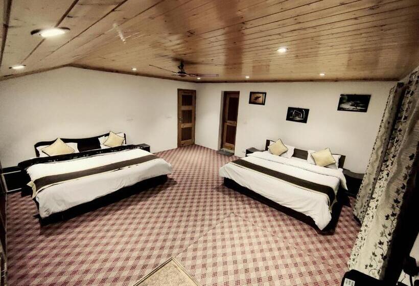 Classic Quadruple Occupancy Room, Sheesha Residency