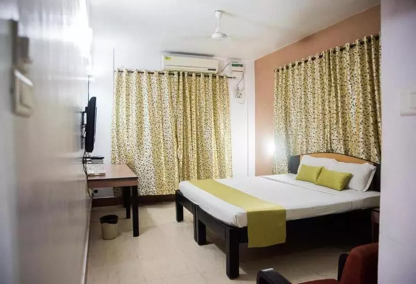 デラックスルーム, Super Townhouse Margao Near Railway Station Formerly Hotel Tanish