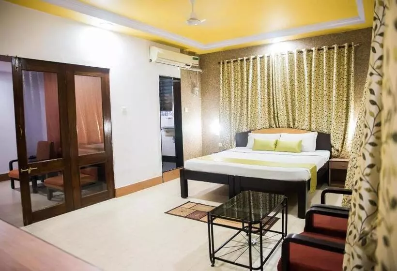 エクゼクティブスイート, Super Townhouse Margao Near Railway Station Formerly Hotel Tanish