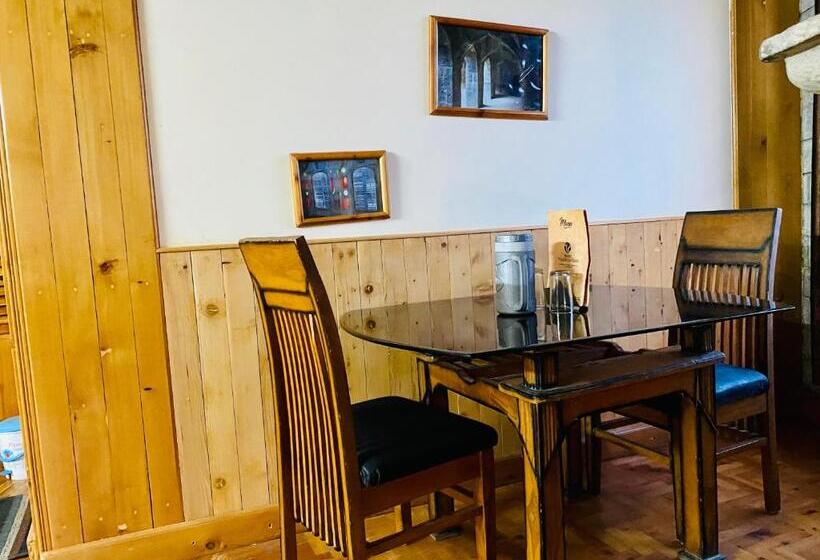 バルコニー付スイート, Vashisht Valley