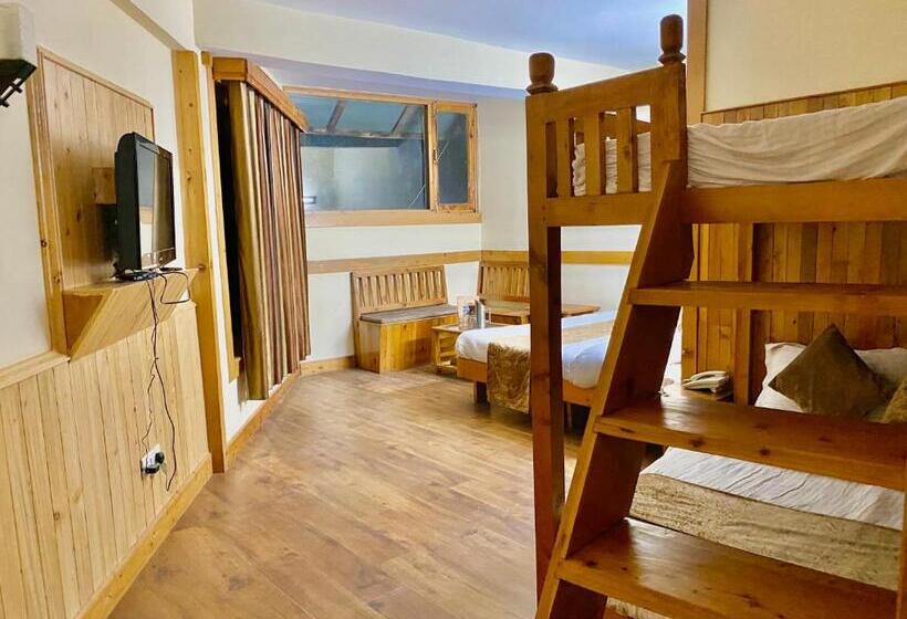 スイート(家族用), Vashisht Valley