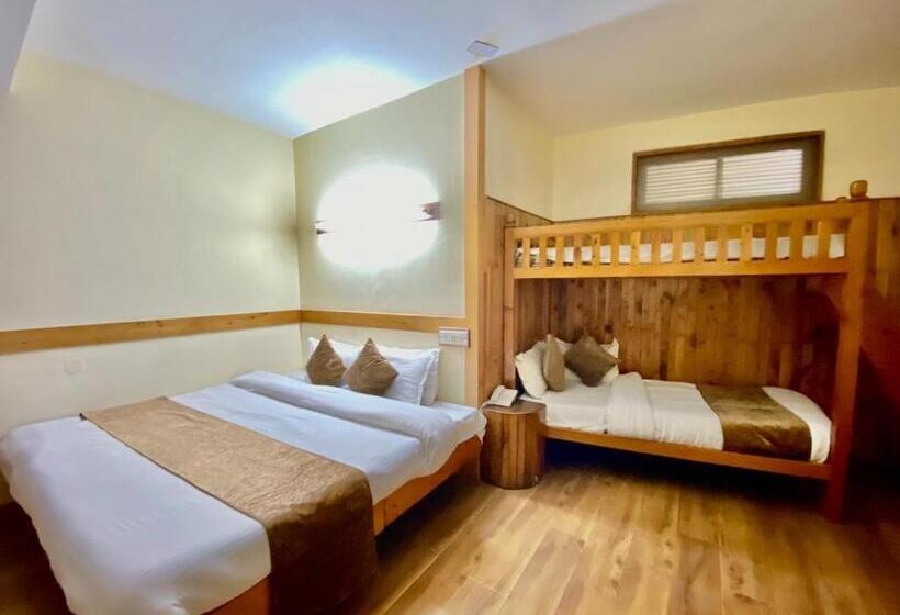 スイート(家族用), Vashisht Valley