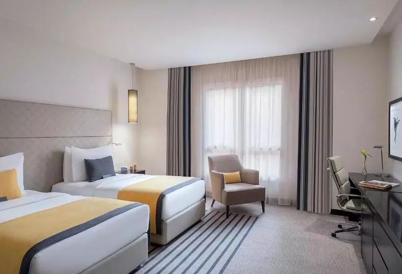 デラックスルーム, Voco   Riyadh, An Ihg Hotel   فندق فوكو الرياض, احدى فنادق مجموعة إنتركونتيننتال