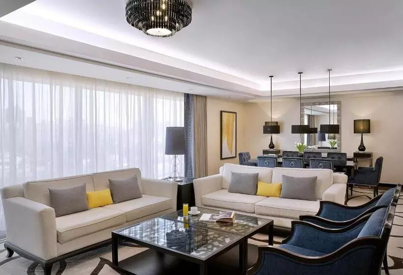 ロイヤルスイート２ベッドルーム, Voco   Riyadh, An Ihg Hotel   فندق فوكو الرياض, احدى فنادق مجموعة إنتركونتيننتال
