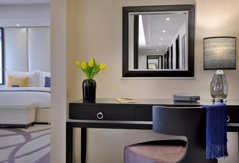 ロイヤルスイート２ベッドルーム, Voco   Riyadh, An Ihg Hotel   فندق فوكو الرياض, احدى فنادق مجموعة إنتركونتيننتال
