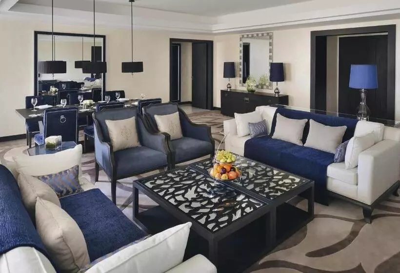 ロイヤルスイート２ベッドルーム, Voco   Riyadh, An Ihg Hotel   فندق فوكو الرياض, احدى فنادق مجموعة إنتركونتيننتال