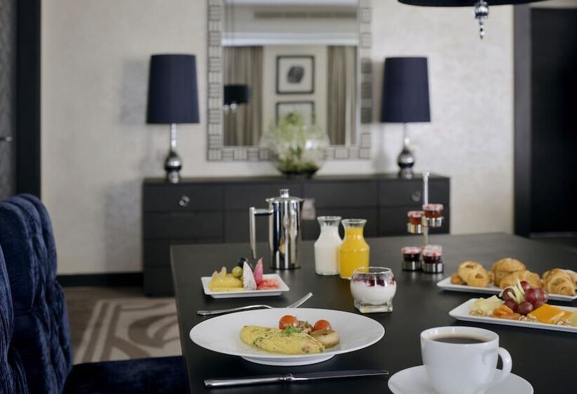 اتاق پرمیوم, Voco Riyadh, An Ihg Hotel فندق فوكو الرياض, احدى فنادق مجموعة إنتركونتيننتال