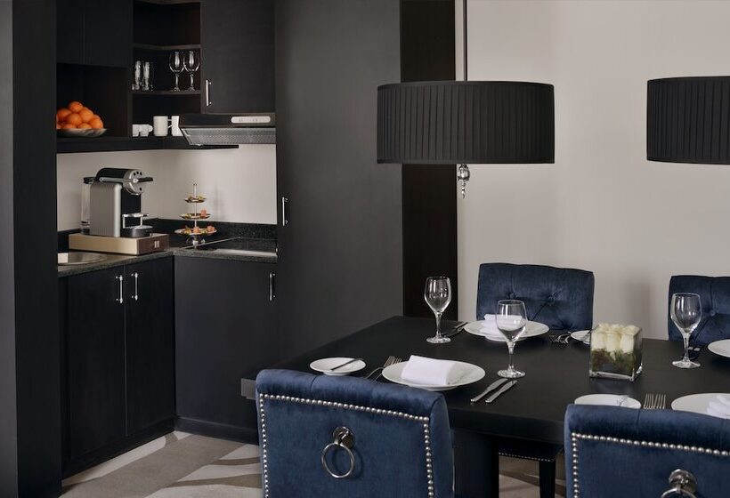 高级客房, Voco   Riyadh, An Ihg Hotel   فندق فوكو الرياض, احدى فنادق مجموعة إنتركونتيننتال