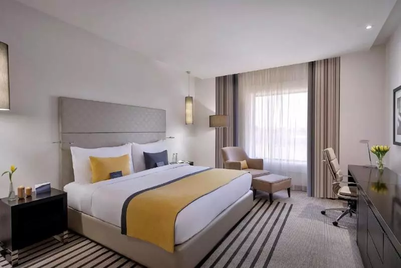 身障者適用スタンダードルーム, Voco   Riyadh, An Ihg Hotel   فندق فوكو الرياض, احدى فنادق مجموعة إنتركونتيننتال