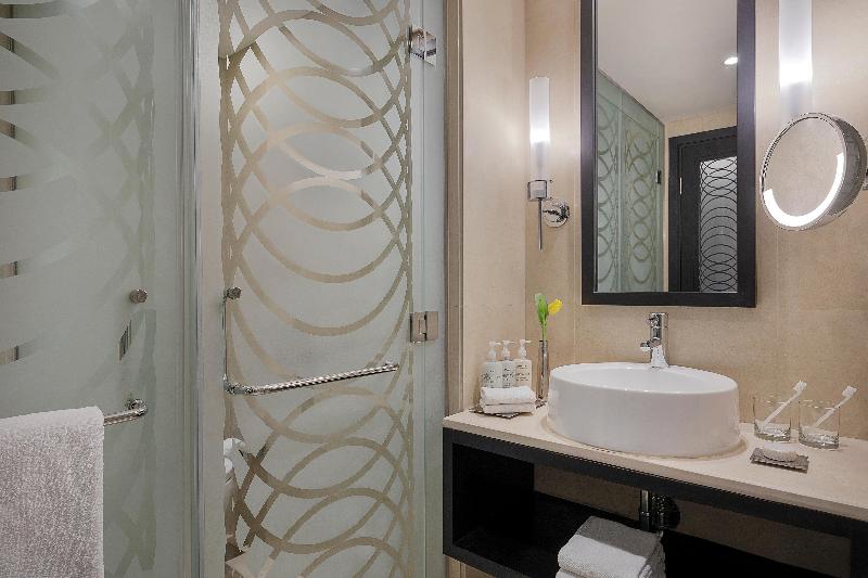 سوئیت با تخت بزرگ, Voco Riyadh, An Ihg Hotel فندق فوكو الرياض, احدى فنادق مجموعة إنتركونتيننتال