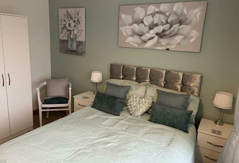 Номер Стандарт Совместная Ванная, Arendelle House