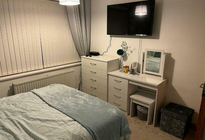 Номер Стандарт Совместная Ванная, Arendelle House