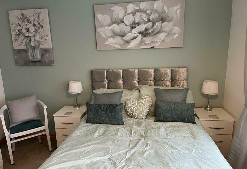 Номер Стандарт Совместная Ванная, Arendelle House