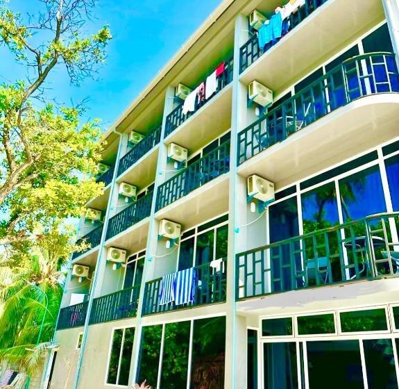 اتاق خانوادگی, Mathiveri Beach View