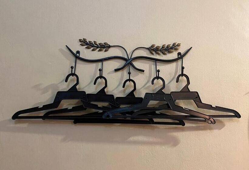 Семейный Номер Deluxe, The Grand Hotel 2