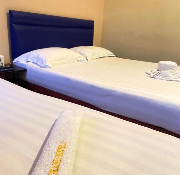 Семейный Номер Deluxe, The Grand Hotel 2