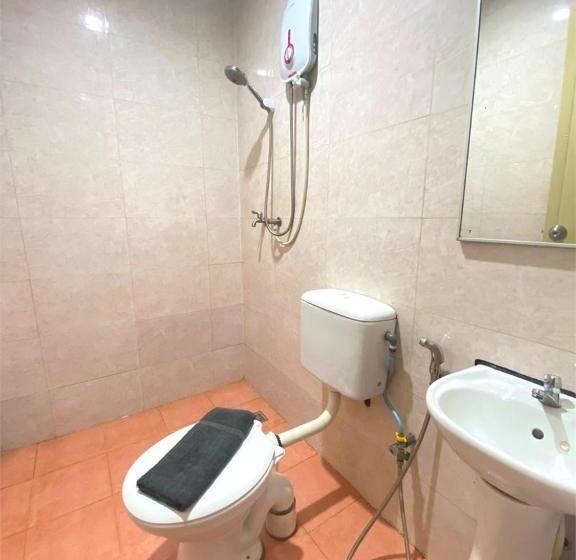 Номер Стандарт Трехместный, The Grand Hotel 2