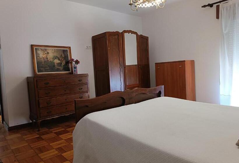 Семейный Номер, Casa Da Rosa