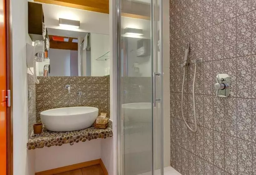اتاق استاندارد چهار تخته, Locanda Al Moro