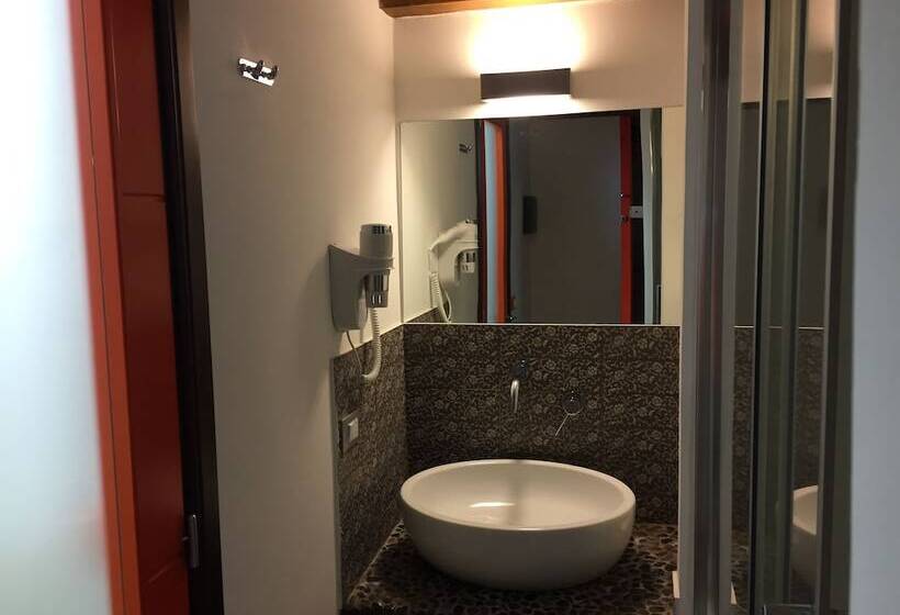 Четырехместный Номер Стандарт, Locanda Al Moro