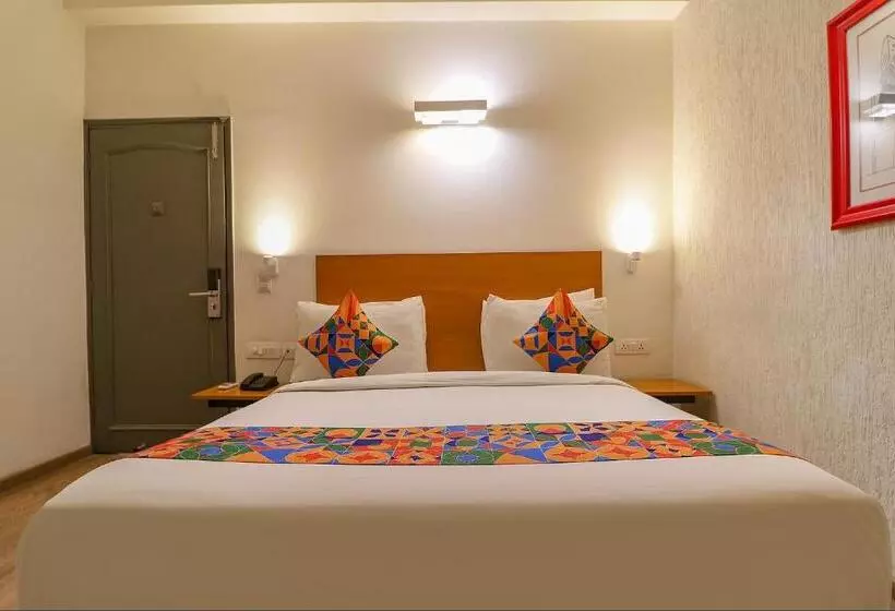 デラックスルーム, Fabhotel Lord Inn