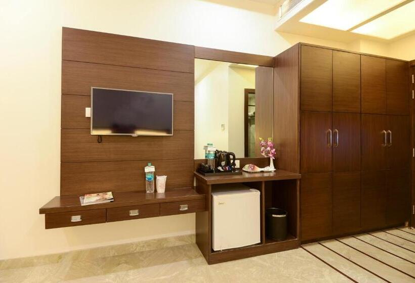 اتاق لوکس, Alleviate