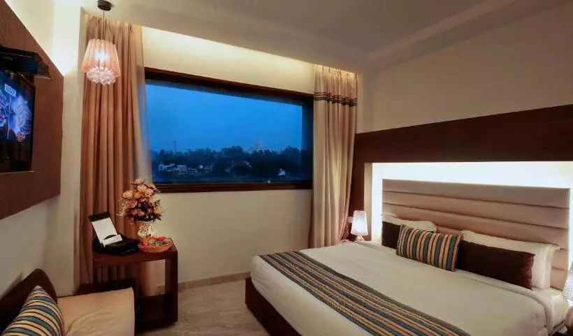 Standardzimmer mit Ausblick, Alleviate