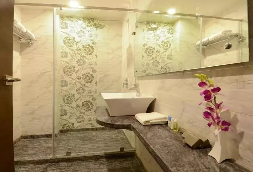 Standardzimmer mit Ausblick, Alleviate