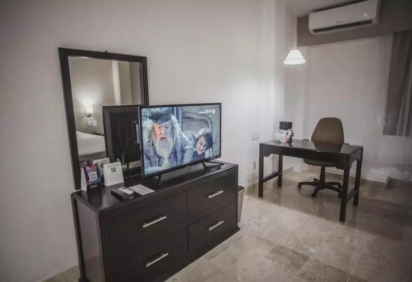 Standard Room King Size Bed