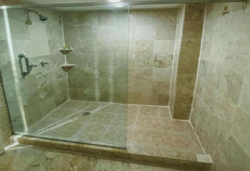 ２ダブルベッドのスタンダードルーム, Best Western Plus Tuxtepec